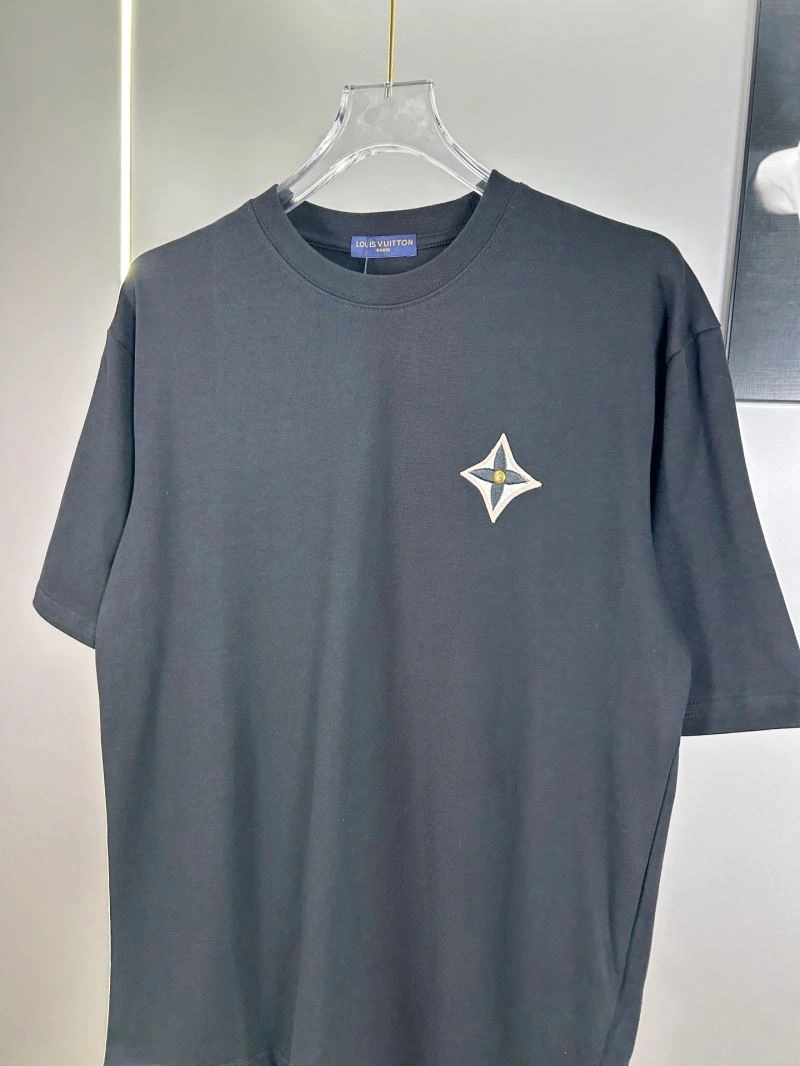 Casual Louis Vuitton T-Shirts 138288