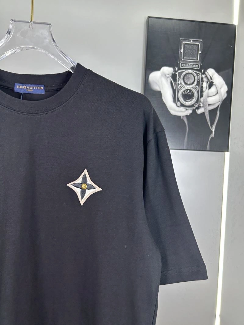 Casual Louis Vuitton T-Shirts 138288