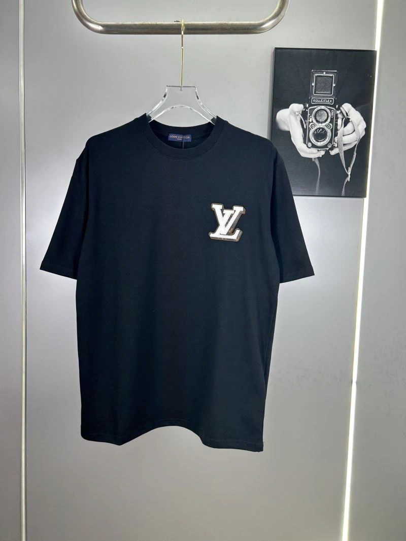 Louis Vuitton T-Shirts GoodFit 138286
