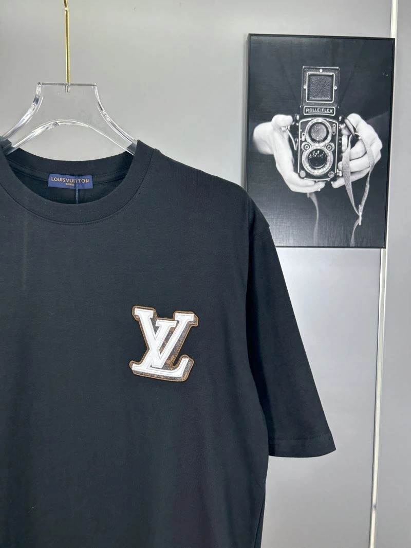 Louis Vuitton T-Shirts GoodFit 138286