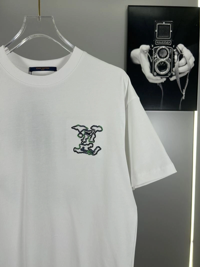 Louis Vuitton T-Shirts Durable 138281