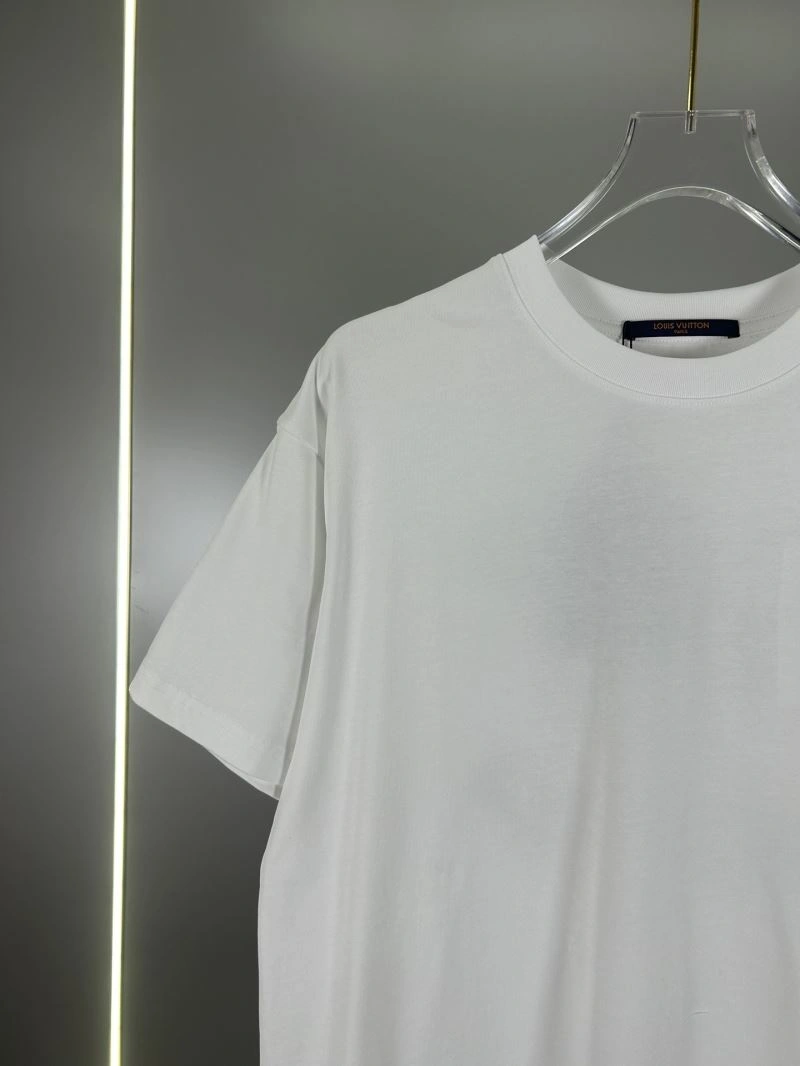 Louis Vuitton T-Shirts Durable 138281