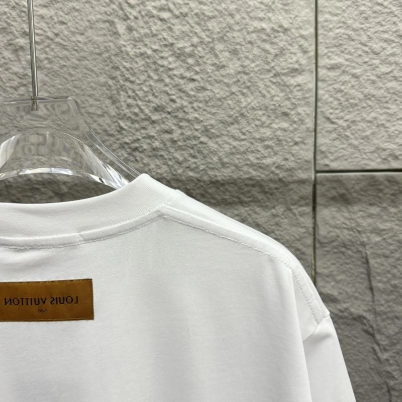 Louis Vuitton T-Shirts AllSeason 138278
