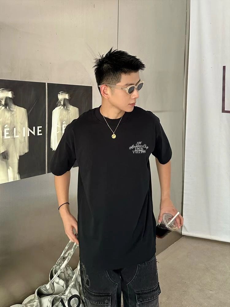 Refined Louis Vuitton T-Shirts 138276