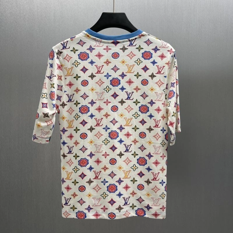 Louis Vuitton T-Shirts FashionForward 138284