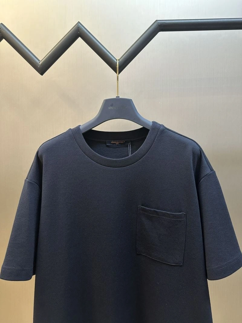 Louis Vuitton T-Shirts MoistureWicking 138271