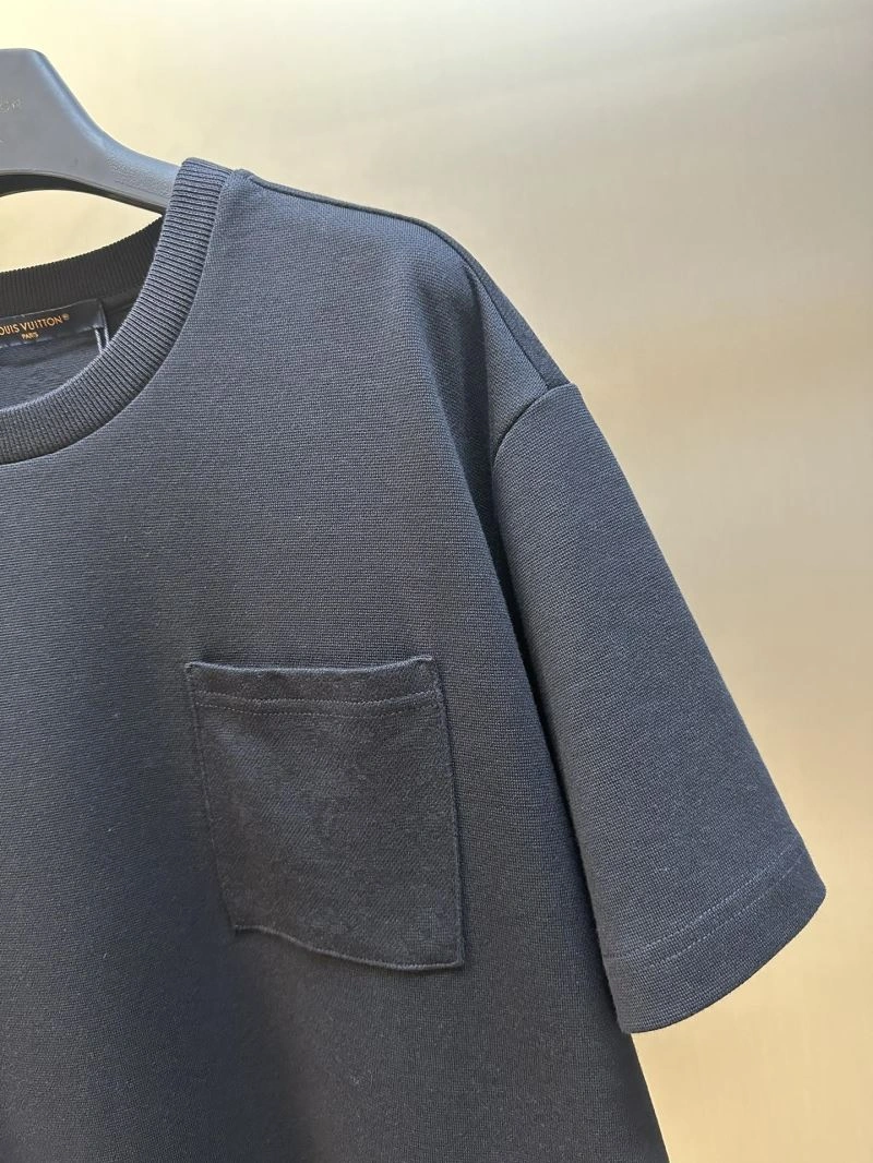 Louis Vuitton T-Shirts MoistureWicking 138271