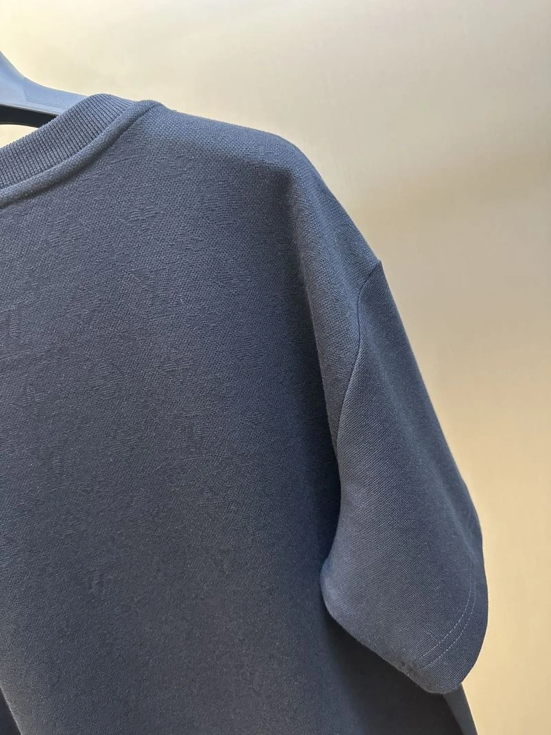 Louis Vuitton T-Shirts MoistureWicking 138271