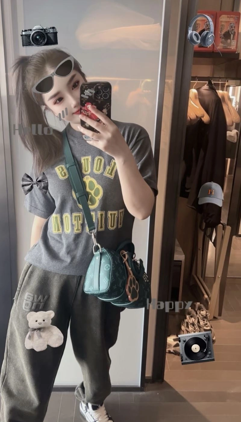 Louis Vuitton T-Shirts ZipUp 138263