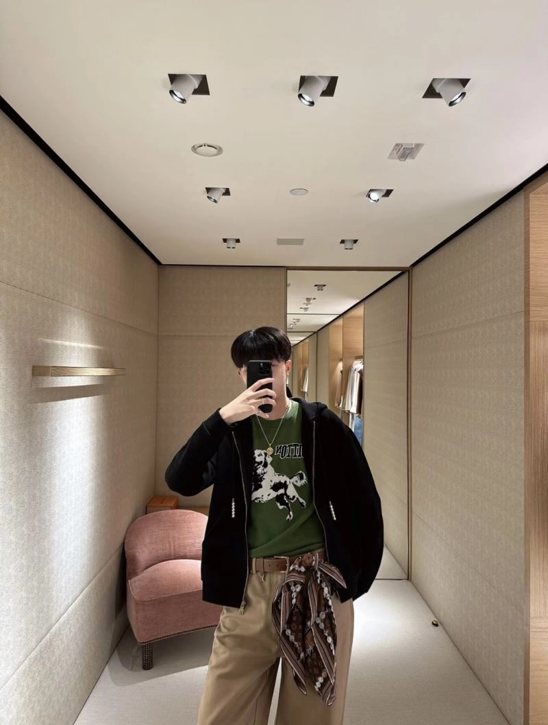 Louis Vuitton T-Shirts Classic 138279