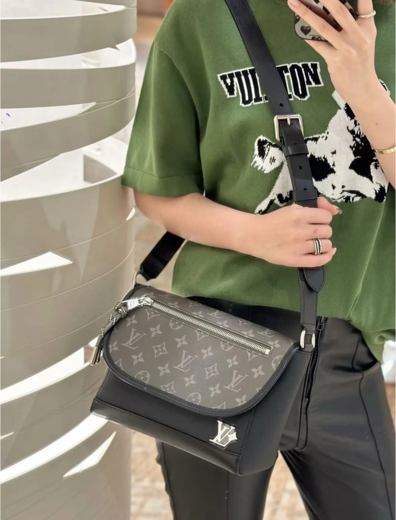 Louis Vuitton T-Shirts Classic 138279