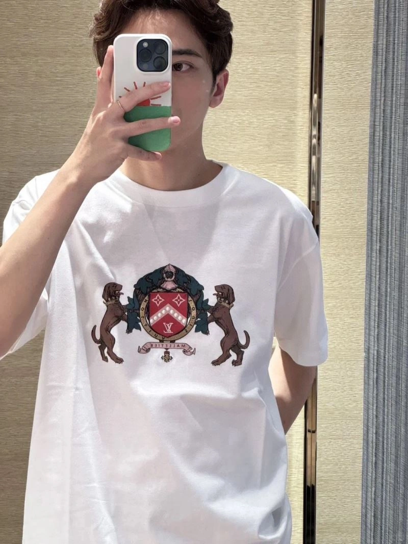Louis Vuitton T-Shirts Practical 138275