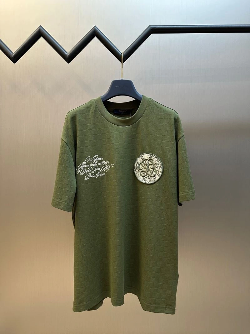 Louis Vuitton T-Shirts Soft 138282