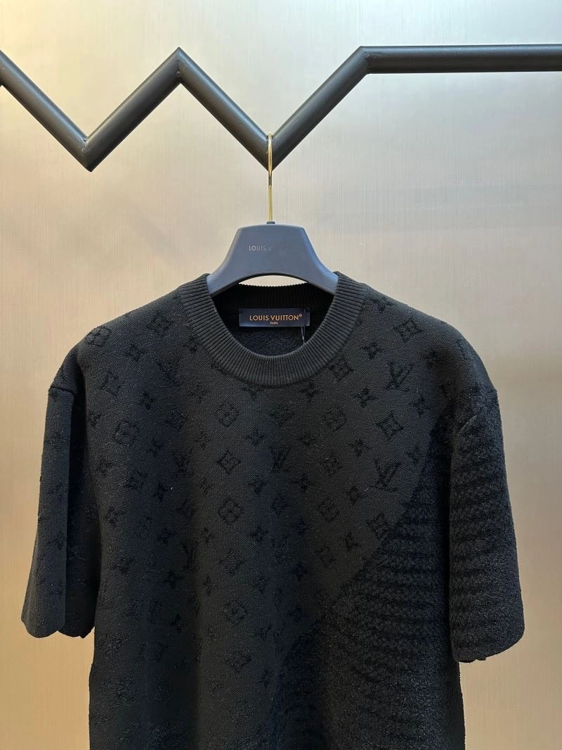 AllSeason Louis Vuitton T-Shirts 138274