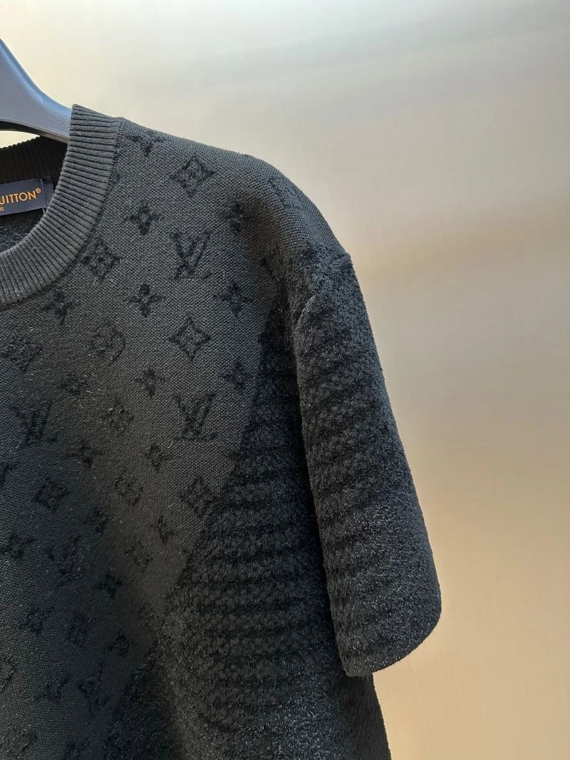 AllSeason Louis Vuitton T-Shirts 138274