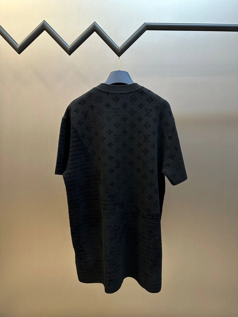 AllSeason Louis Vuitton T-Shirts 138274