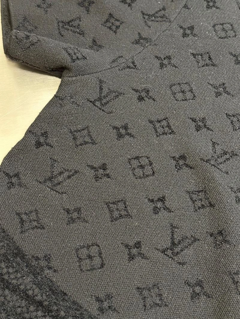 AllSeason Louis Vuitton T-Shirts 138274