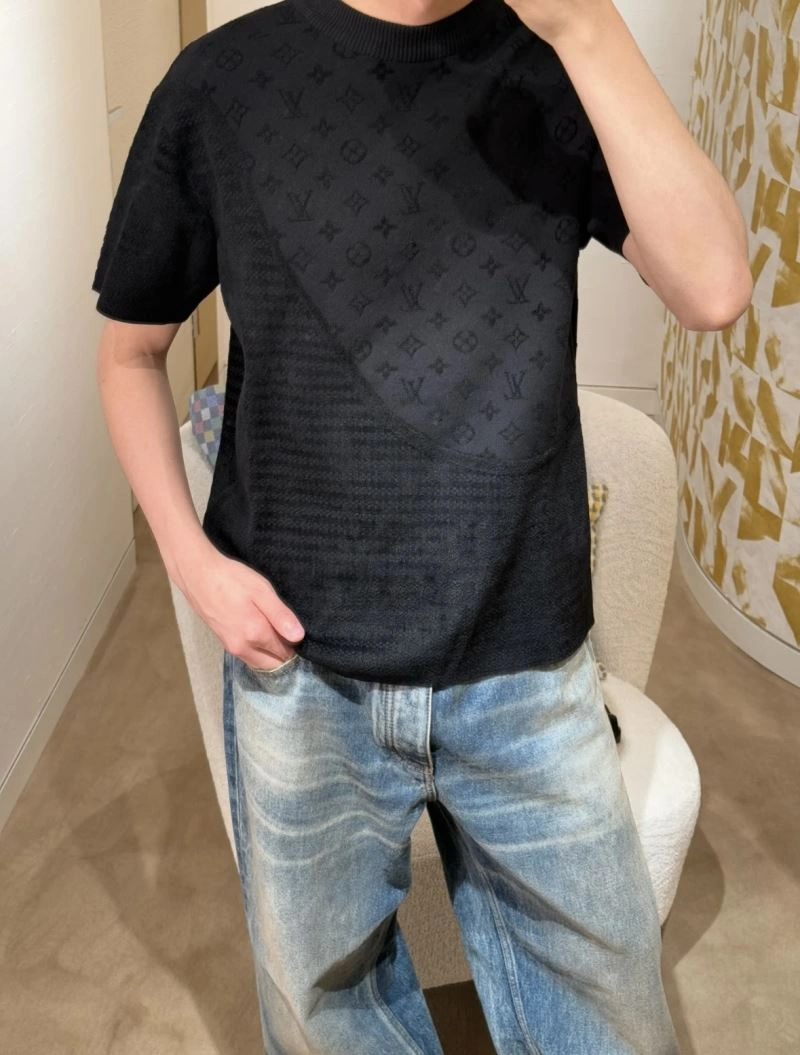 AllSeason Louis Vuitton T-Shirts 138274