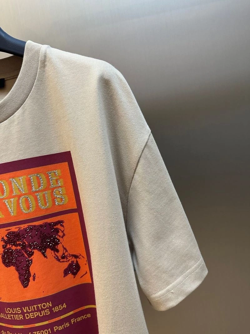 WrinkleFree Louis Vuitton T-Shirts 138265