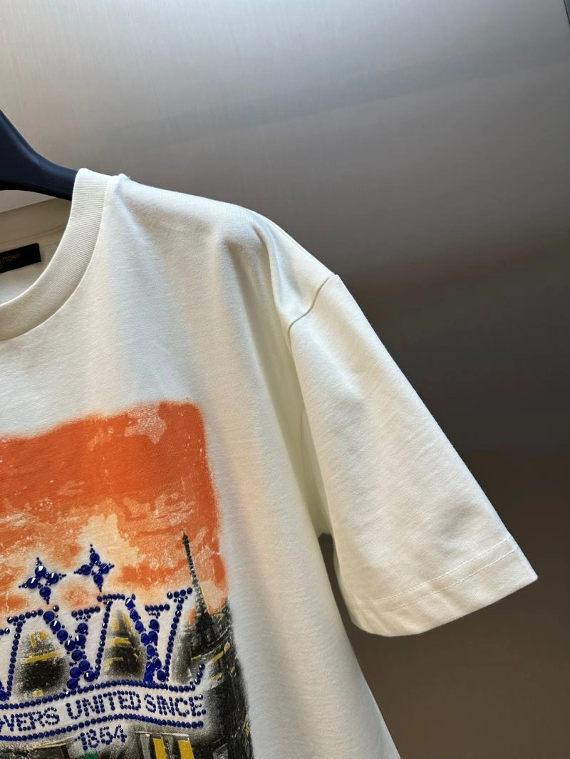 Packable Louis Vuitton T-Shirts 138269