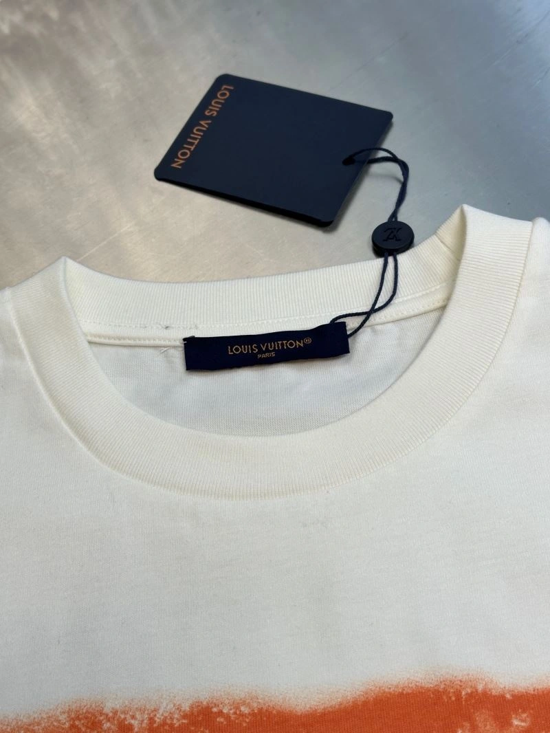 Packable Louis Vuitton T-Shirts 138269