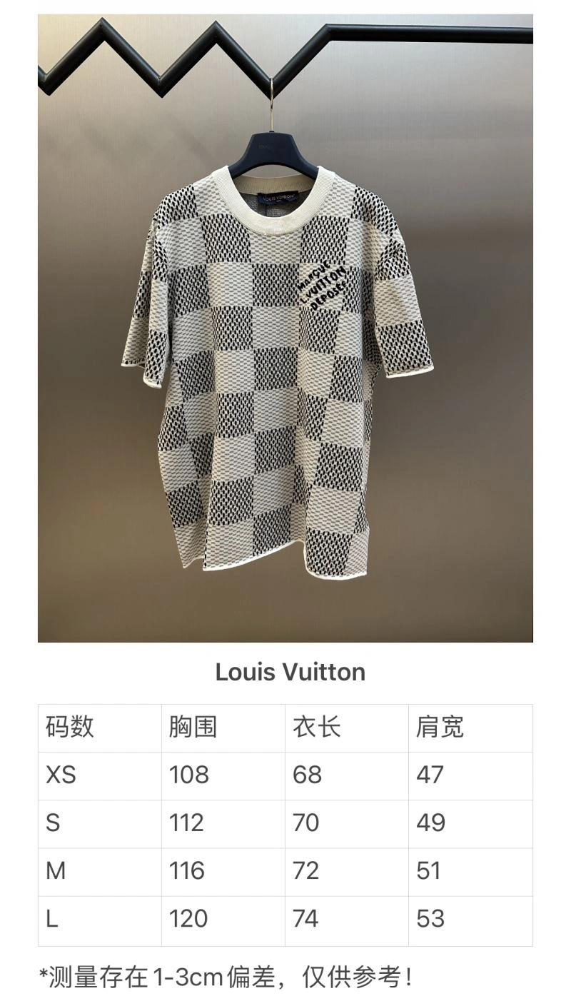 Louis Vuitton T-Shirts Lightweight 138268