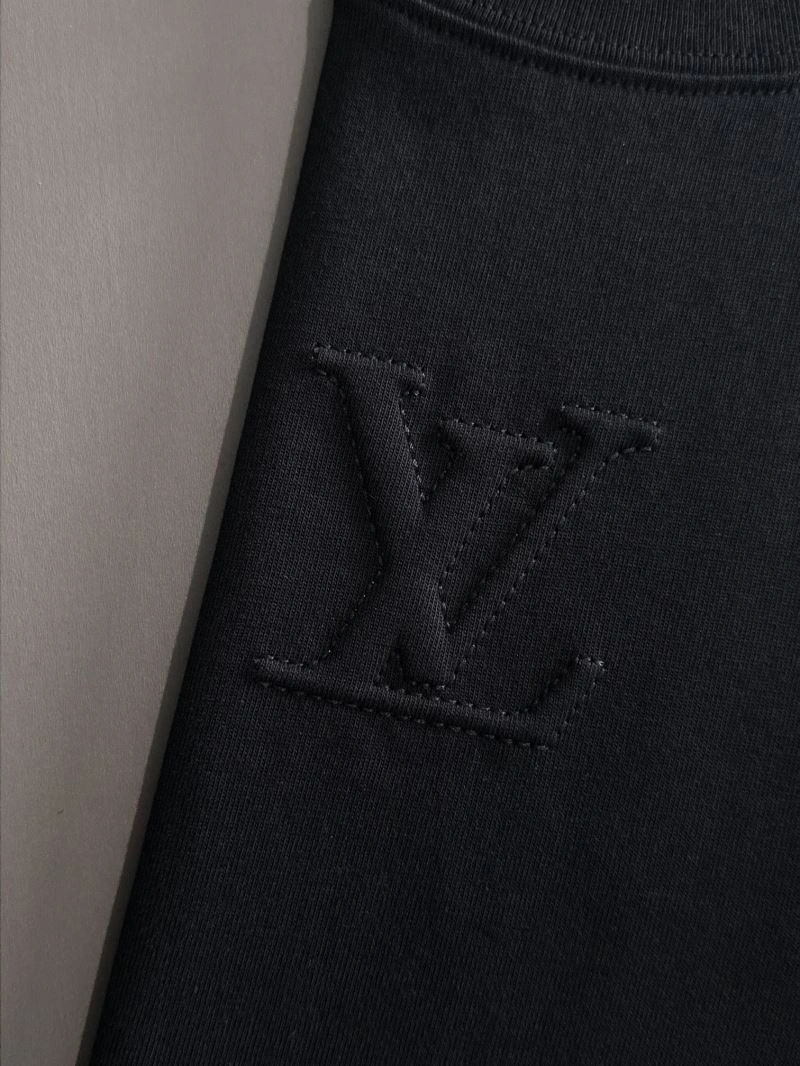 Louis Vuitton T-Shirts GoodFit 138255