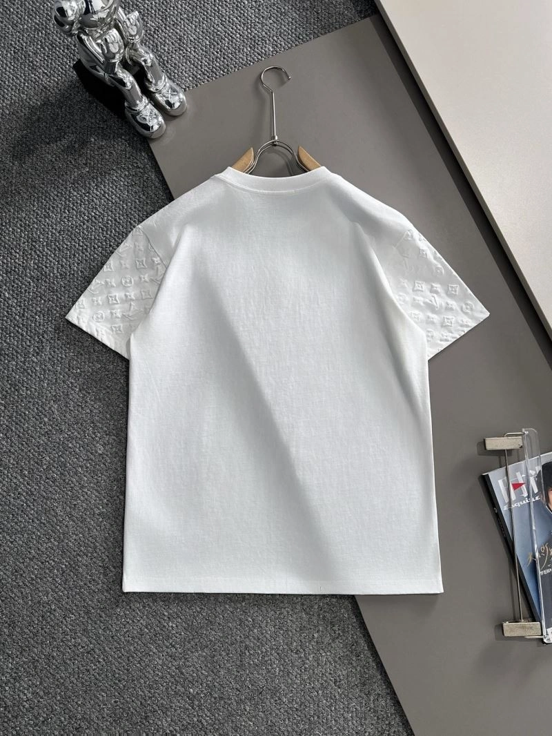 Louis Vuitton T-Shirts Soft 138258