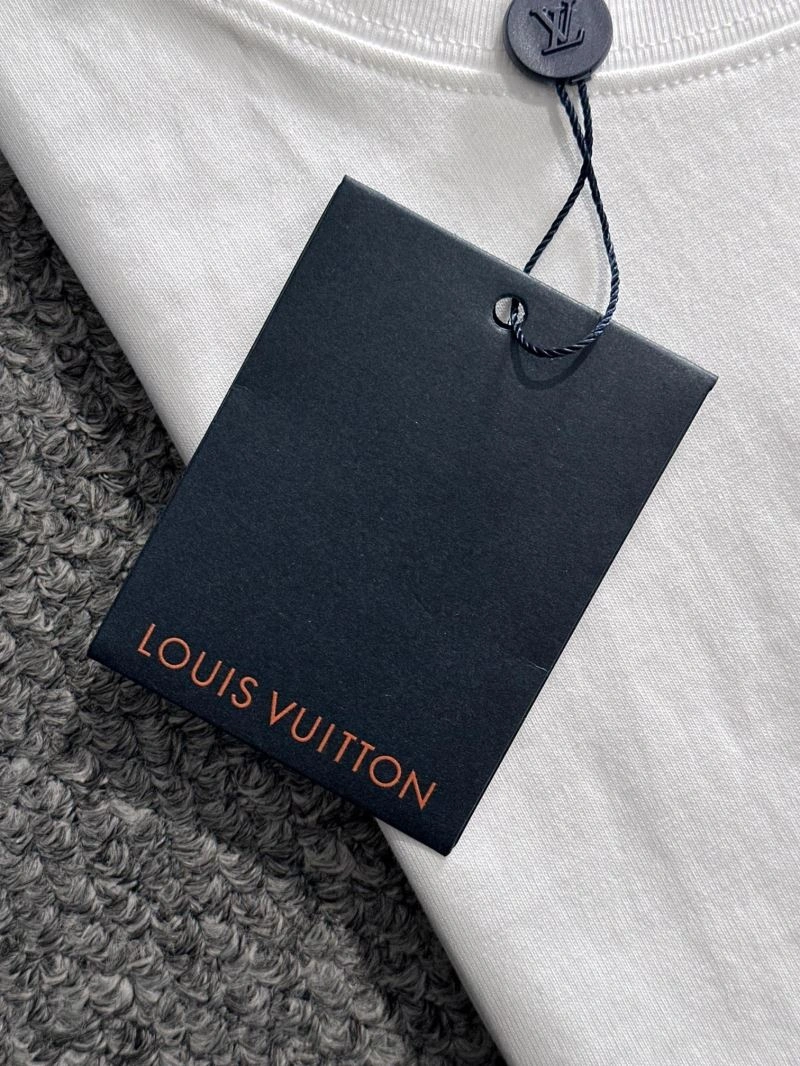 Louis Vuitton T-Shirts Soft 138258