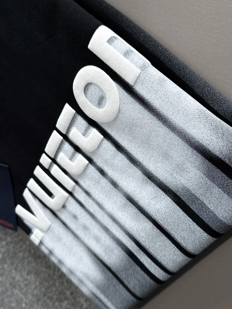 Louis Vuitton T-Shirts Stylish 138253