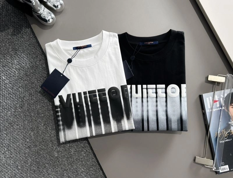 Louis Vuitton T-Shirts Functional 138256