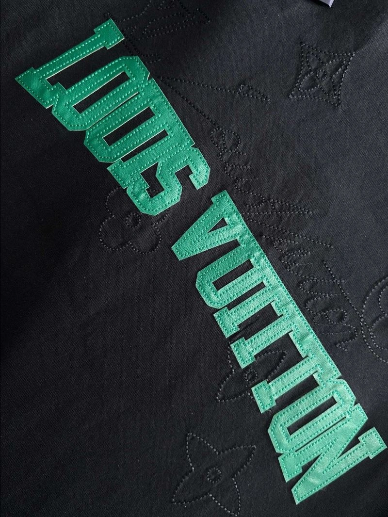 Louis Vuitton T-Shirts TimelessDesign 138239