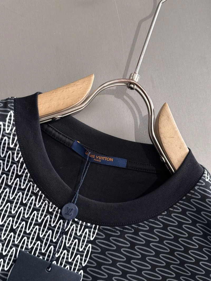 SunProtective Louis Vuitton T-Shirts 138232