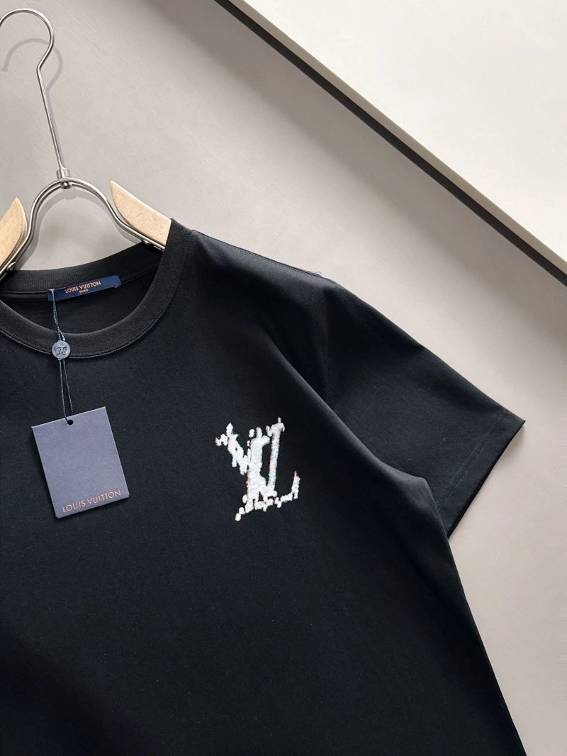Louis Vuitton T-Shirts UrbanStyle 138235