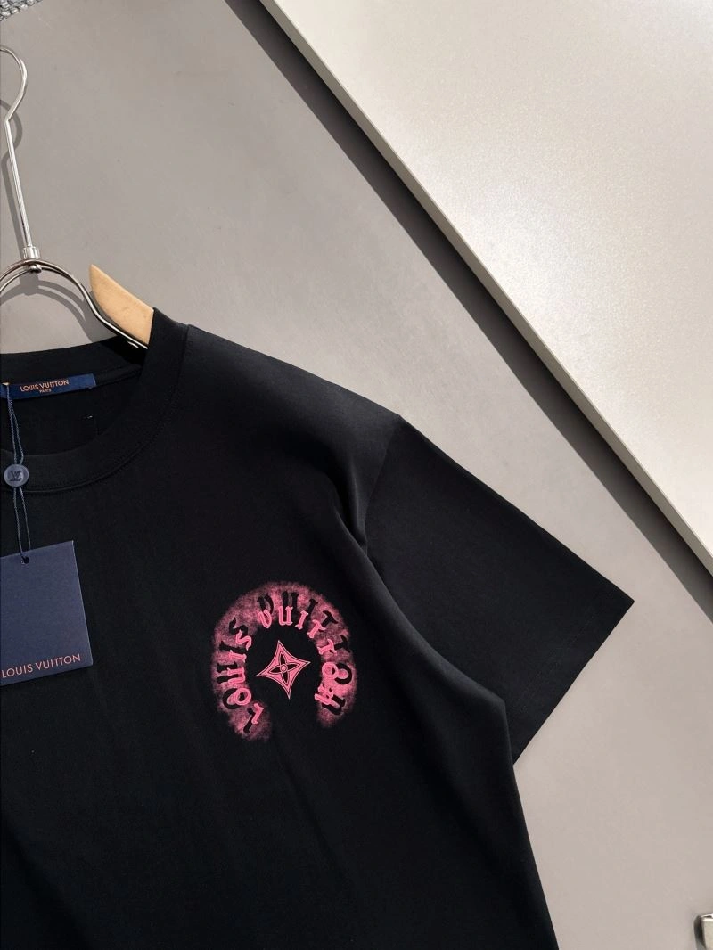 Louis Vuitton T-Shirts Effortless 138229