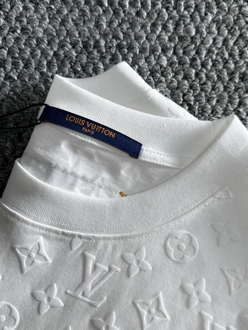 Louis Vuitton T-Shirts Contemporary 138230