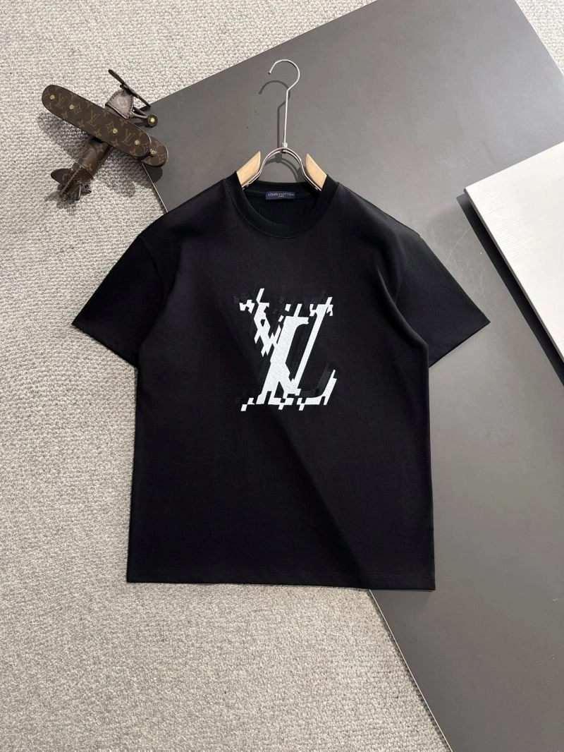Louis Vuitton T-Shirts Upgraded 138218