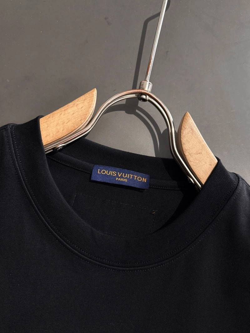 Louis Vuitton T-Shirts Upgraded 138218