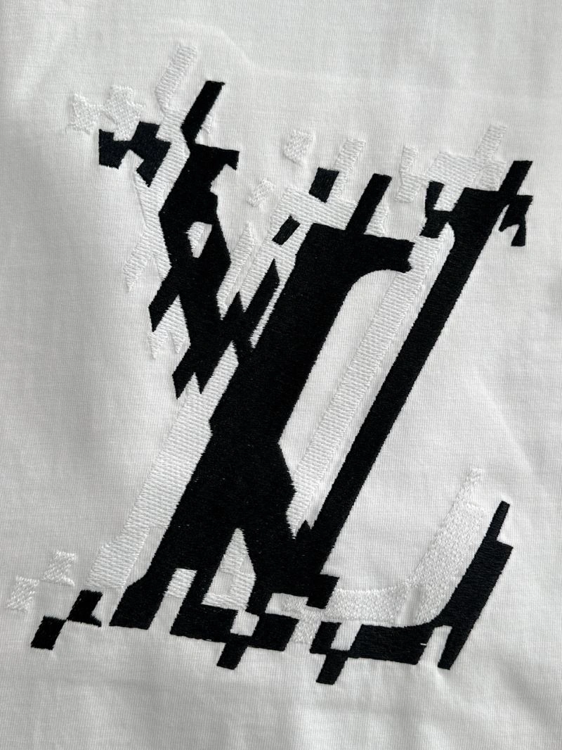 Louis Vuitton T-Shirts MoistureWicking 138220