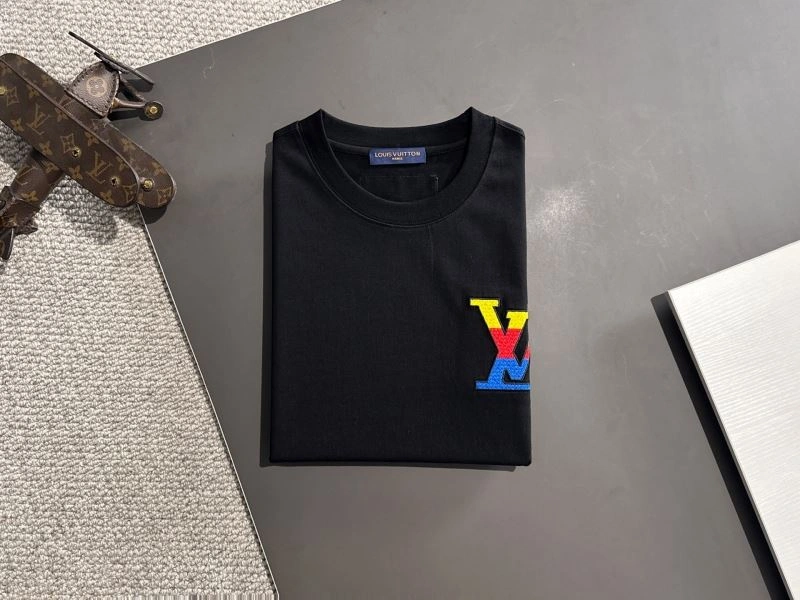 Reliable Louis Vuitton T-Shirts 138210