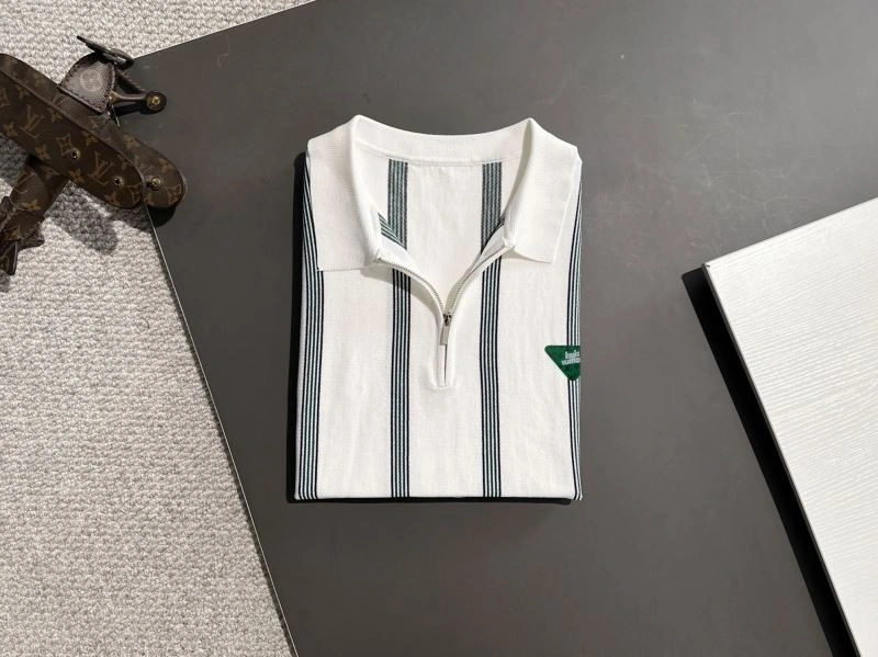 Louis Vuitton T-Shirts Popular 138207