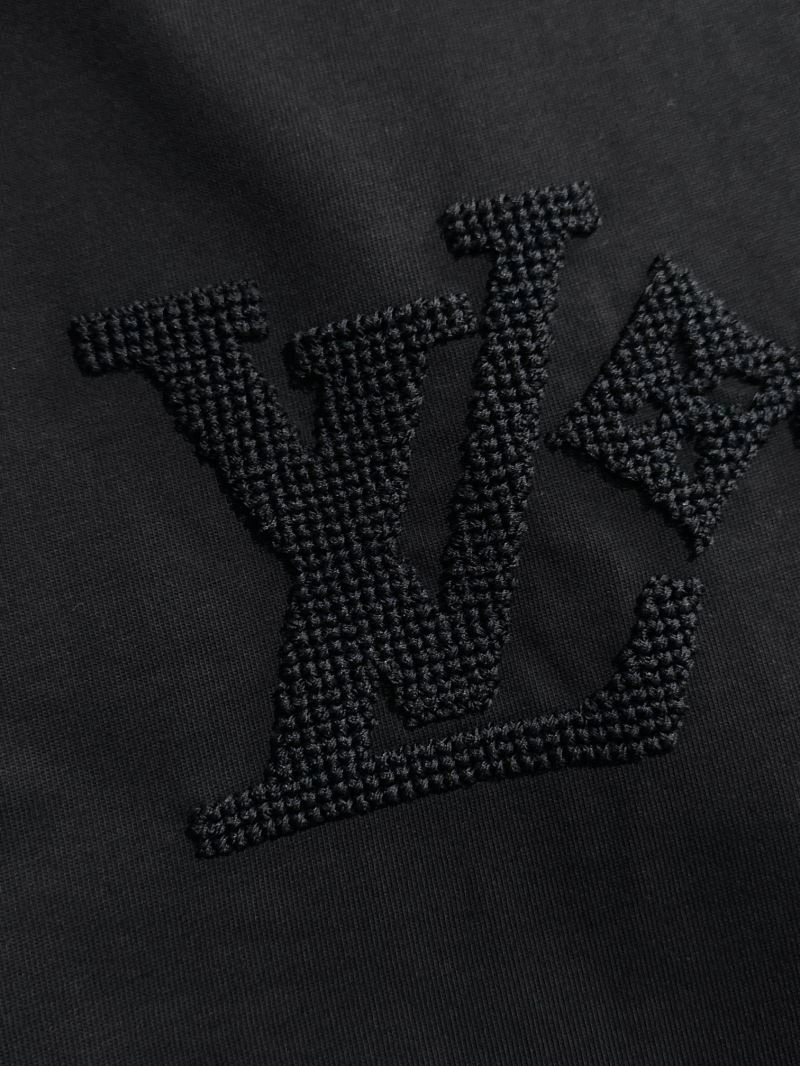 Louis Vuitton T-Shirts Functional 138209