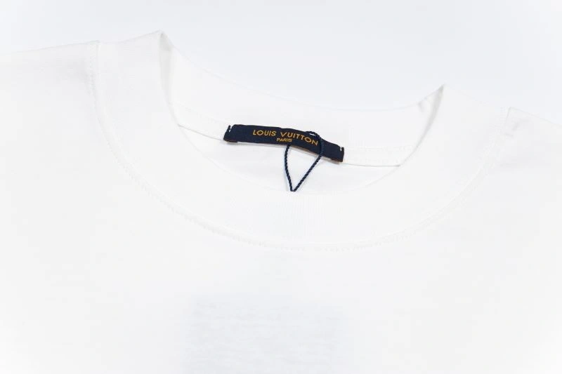 MoistureWicking Louis Vuitton T-Shirts 138204