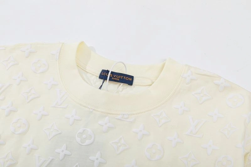 FreshLook Louis Vuitton T-Shirts 138201
