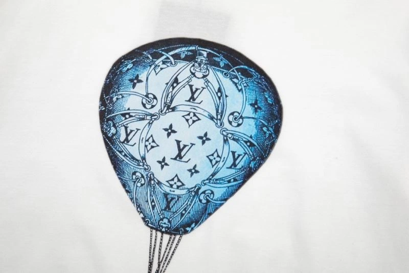 Contemporary Louis Vuitton T-Shirts 138177