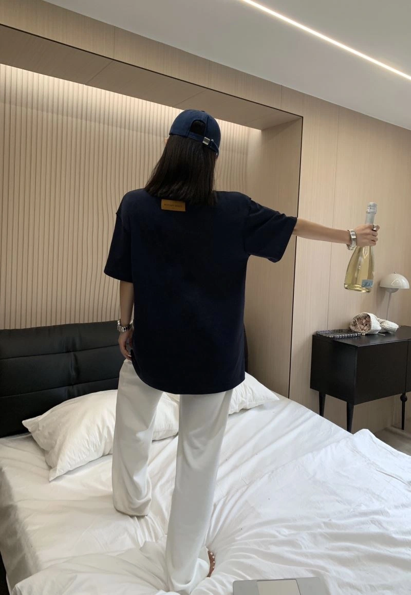 Louis Vuitton T-Shirts HighPerformance 138190