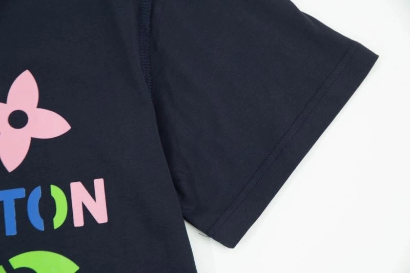 SmoothTexture Louis Vuitton T-Shirts 138199