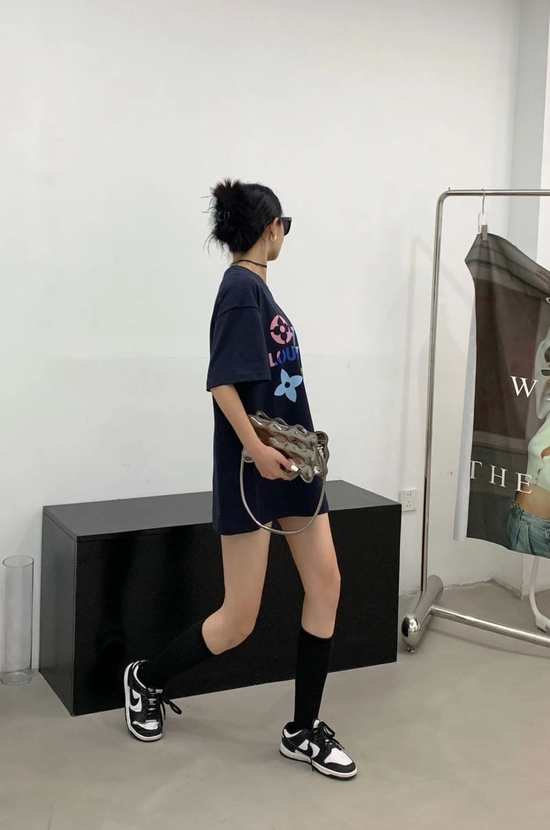 SmoothTexture Louis Vuitton T-Shirts 138199