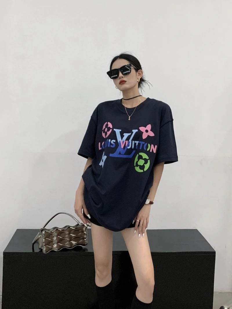 SmoothTexture Louis Vuitton T-Shirts 138199