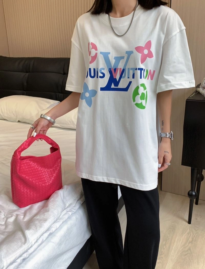 RelaxedFit Louis Vuitton T-Shirts 138198